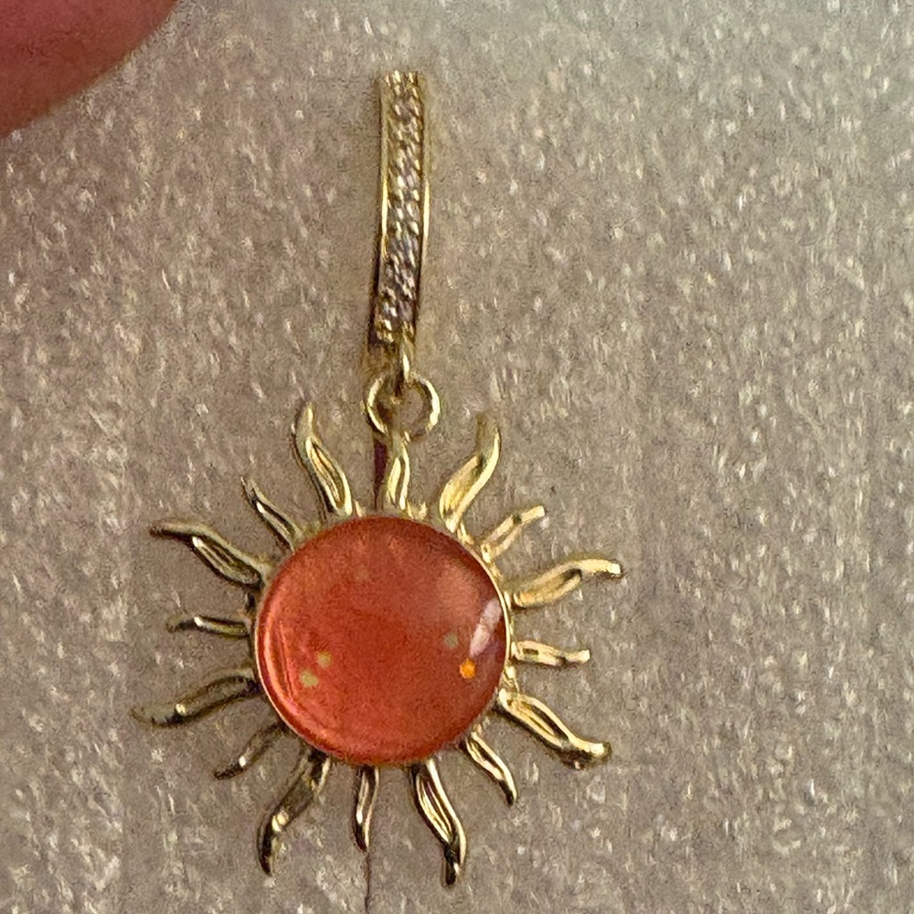 Belly Ring- Moon Coral simulated stone 14G Belly Button Ring Gold Tone nwt - Picture 3 of 7